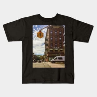 Court St, Hoboken, New Jersey Kids T-Shirt